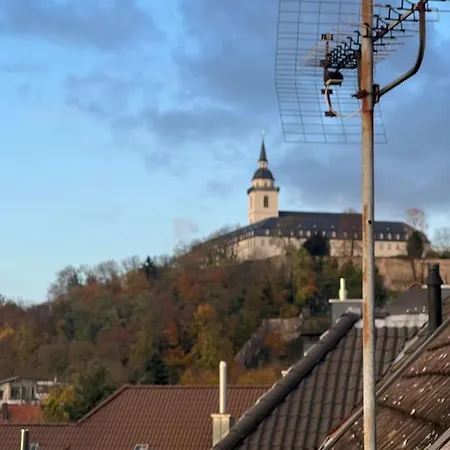 Neu 13 Nahe Bhf Siegburg, Netflix Apartment *