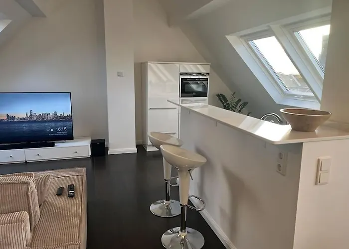 Neu 13 Nahe Bhf Siegburg, Netflix